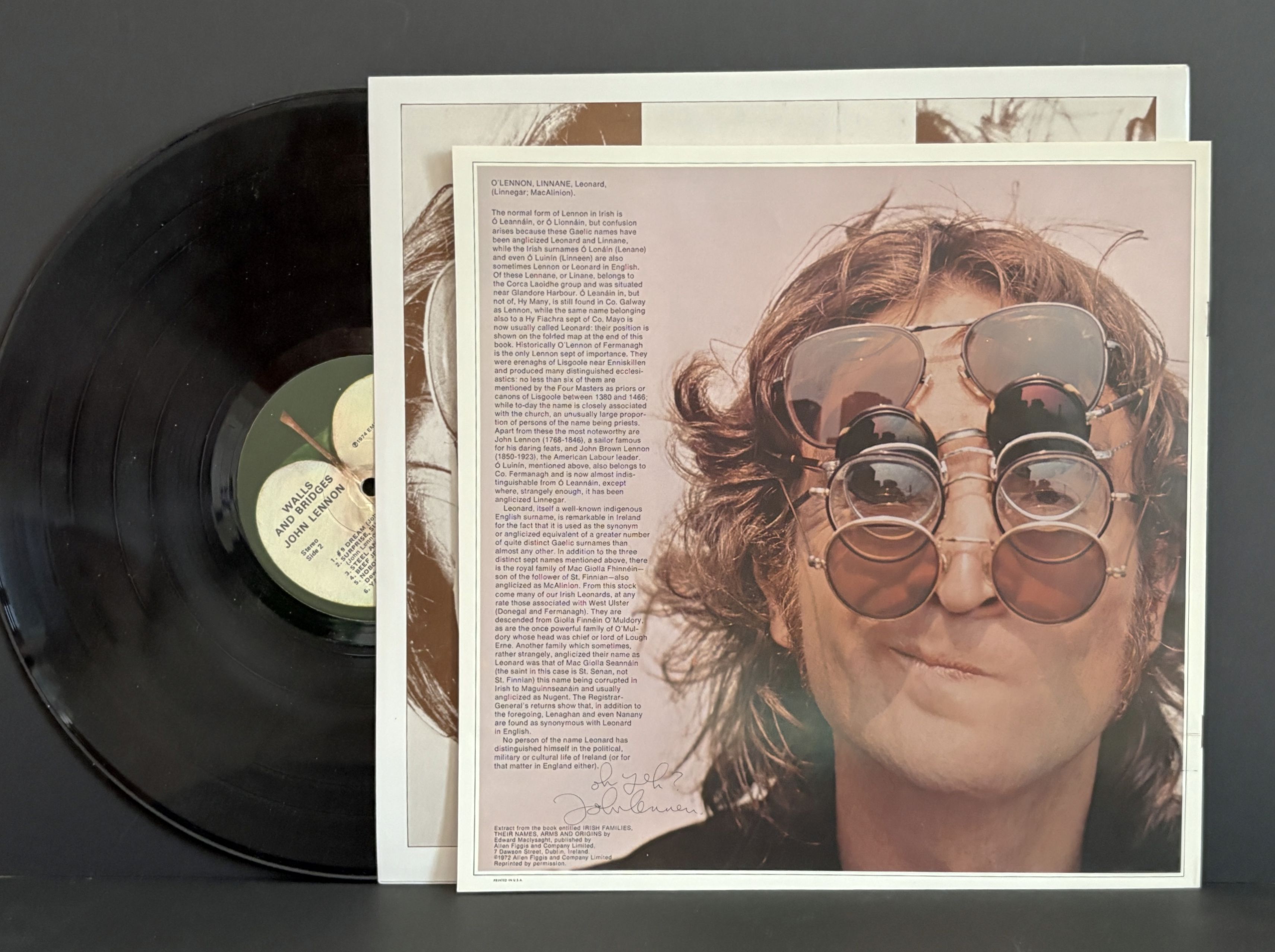 John Lennon - Walls & Bridges - Apple - 1974 - Original fold-out cover and inserts - NM