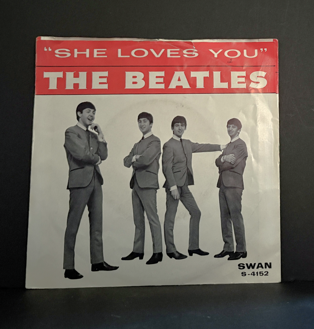 The Beatles - She Loves You 45 - Swan - 1964 - with Picture Sleeve - NIce copy!