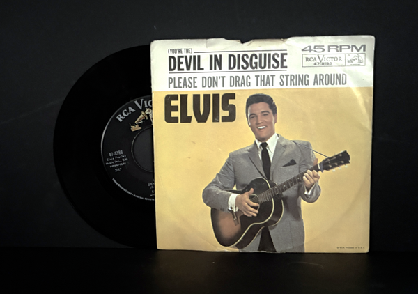 Elvis - (You're The) Devil In Disguise 45 w\Picture Sleeve - 1963 - RCA - VG\NM